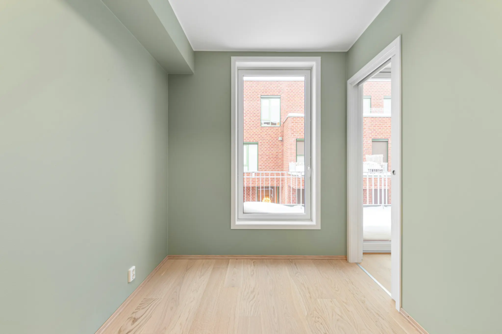 Satin vs Matte Finish: The Ultimate Guide for Walls, Trim, and Ceilings 1 image